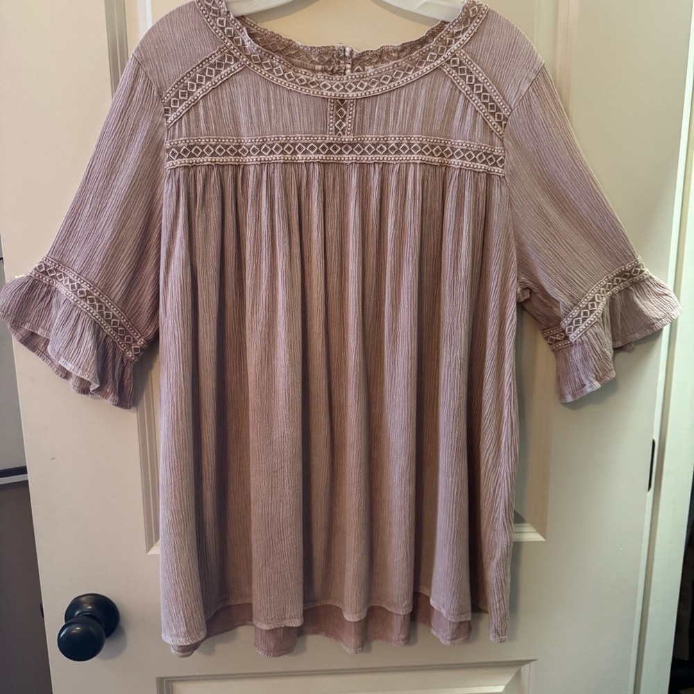 Elegant Lace Trim Blouse - Dusty Pink